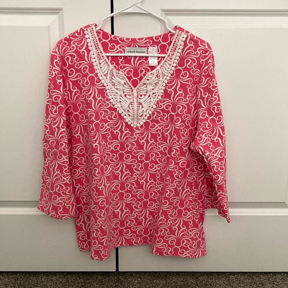 Alfred Dunner Pink and White Embellished Tunic